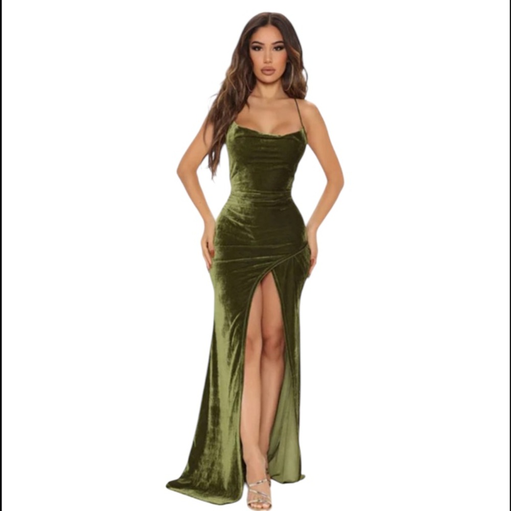 FASHION NOVA | Mermaid Velvet Dress